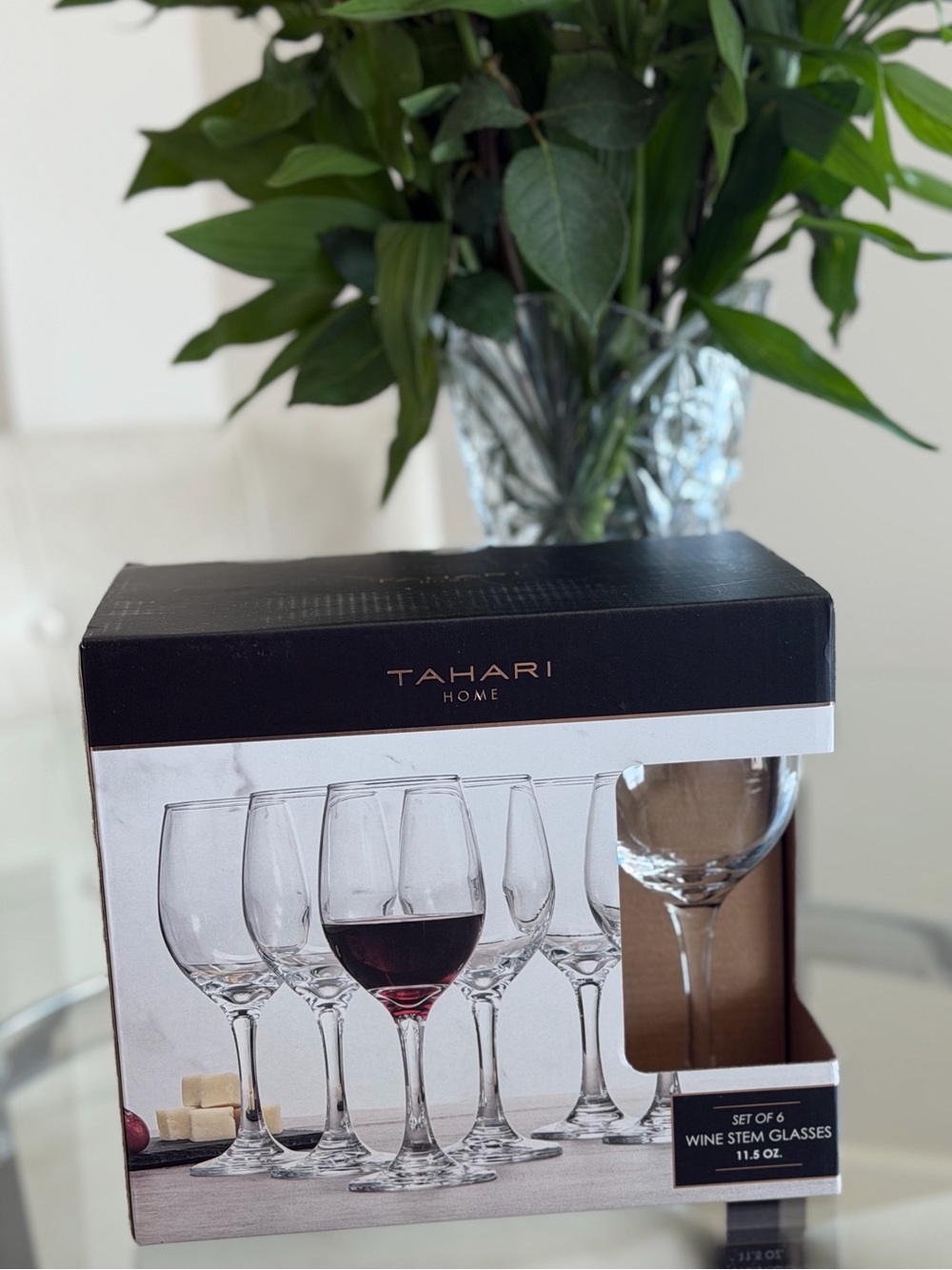 Tahari Wine Stem Glasses Set of 6